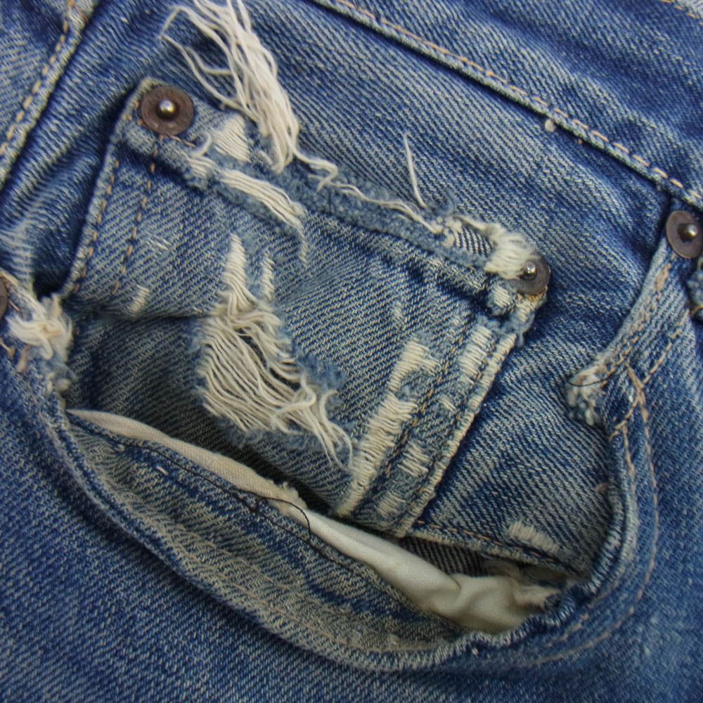 Levi