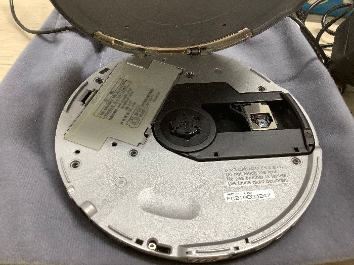 T4 Panasonic パナソニック SL-CT800-K ポータブル CDプレイヤー