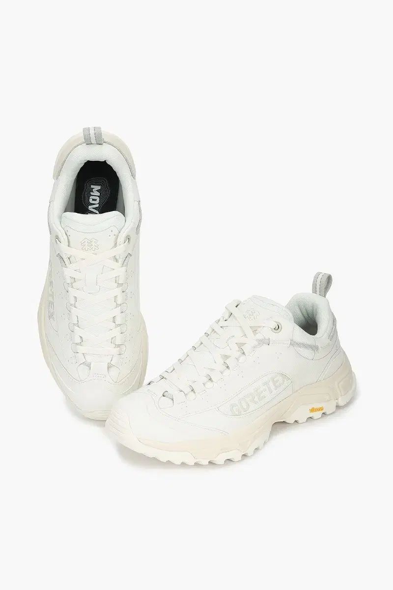 コーロンスポーツ ユニセックス GORE-TEX ハイキング シューズ 新品