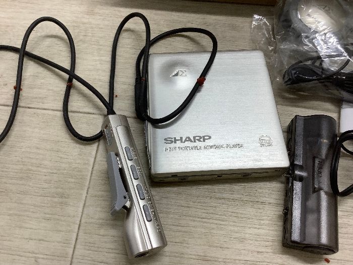 T5 SHARP シャープ ポータブル MDプレーヤー MD-DS9-N Auvi 付属品