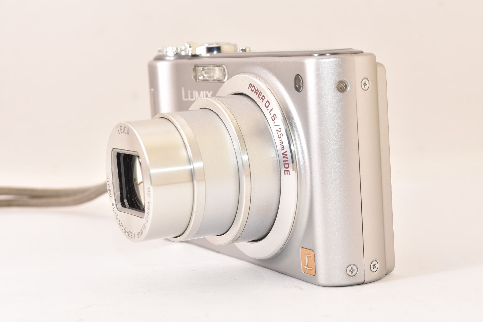 LUMIX コンパクトデジタルカメラ シルバー [ジャンク] ☆ジャンク品☆ Panasonic パナソニック LUMIX DMC-ZX3 シルバー