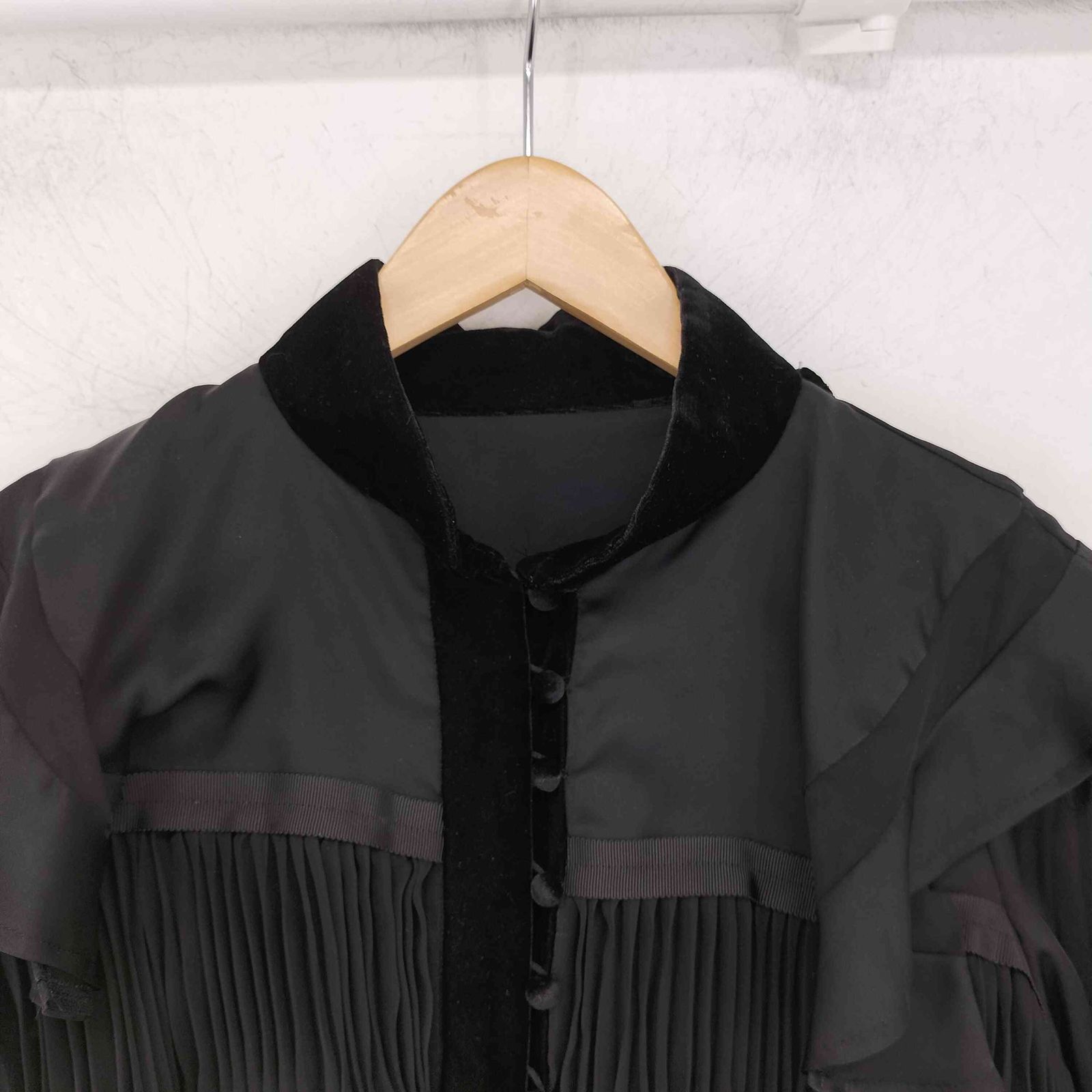 サカイ Sacai 18AW 異素材切替フリルブラウス レディース 1 - メルカリ