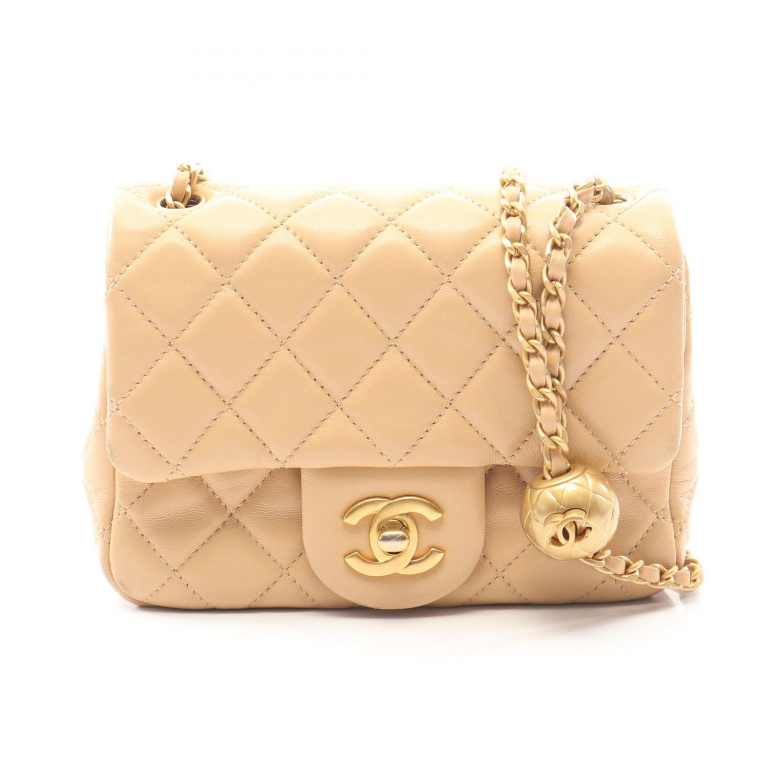 シャネル CHANEL ショルダーバッグ マトラッセ ベージュ ラムスキン