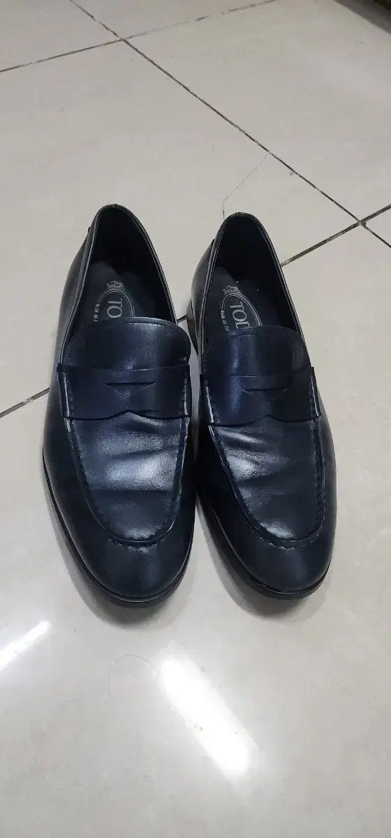 TOD'S トッズ メンズ靴 255と270