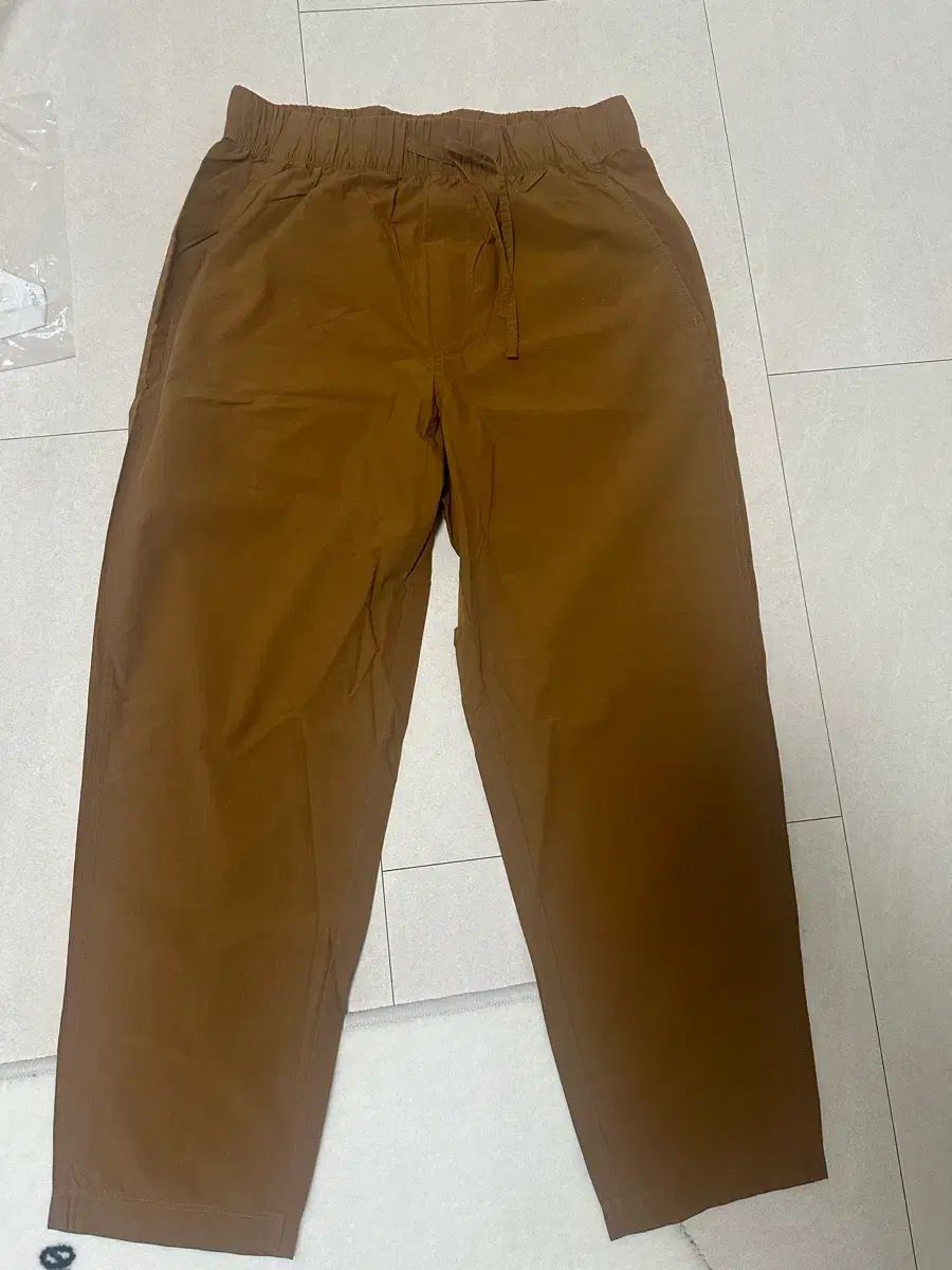 COS コットン ズボン 新品 出品