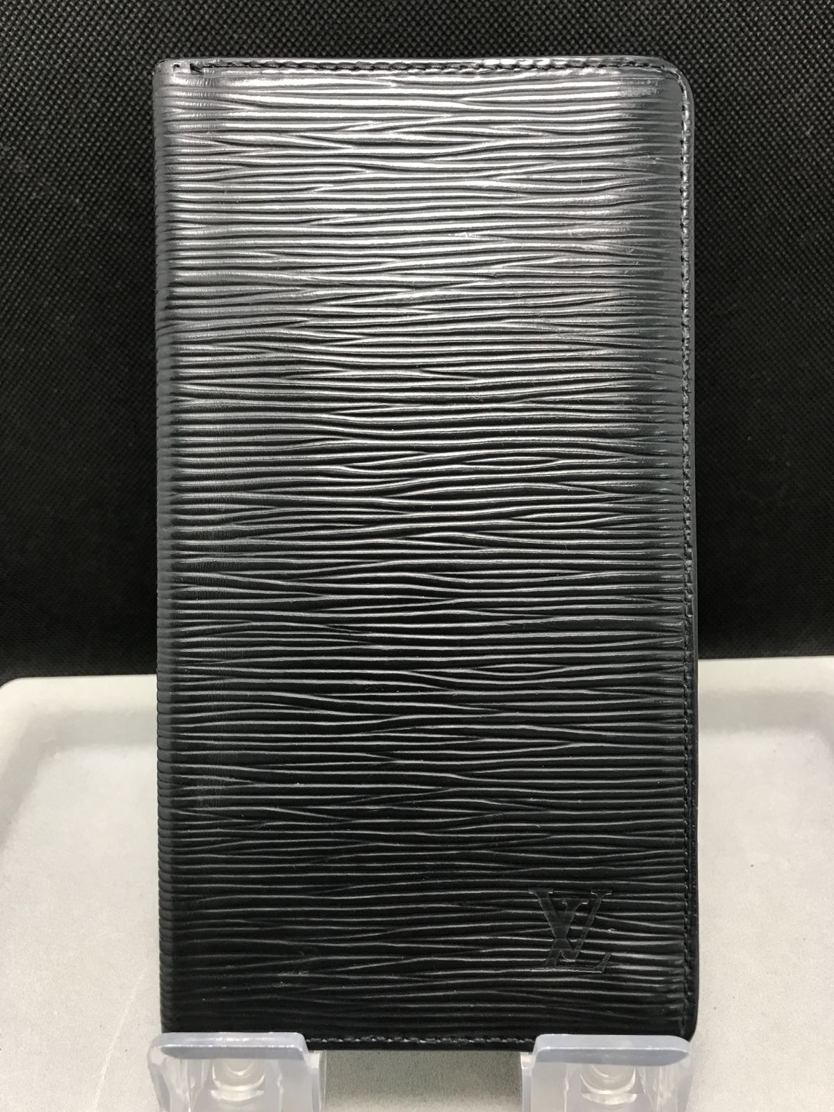LOUIS VUITTON ルイヴィトン 札入れ エピ ブラック系 2004 - メルカリ