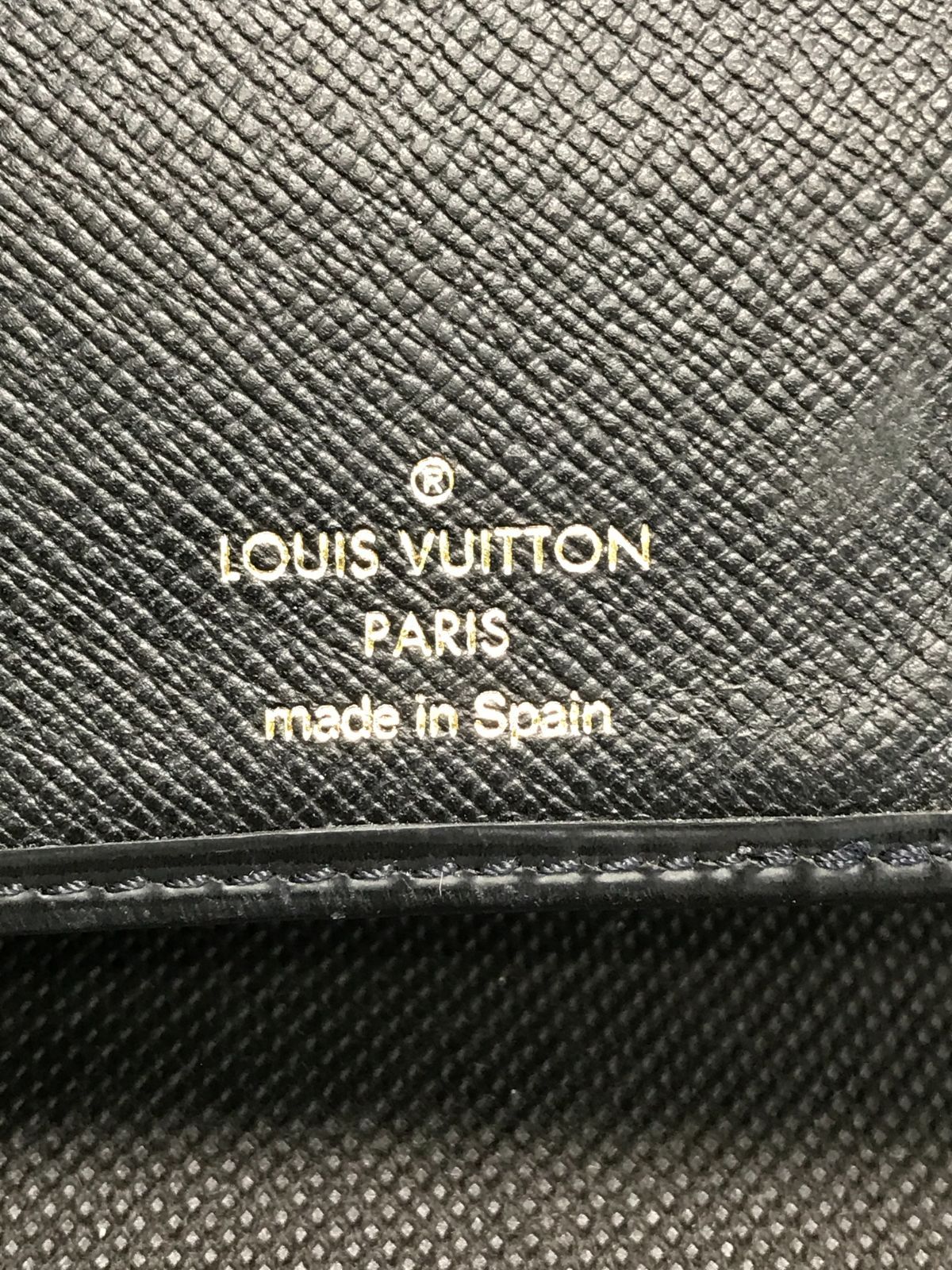 LOUIS VUITTON ルイヴィトン 札入れ エピ ブラック系 2004 - メルカリ