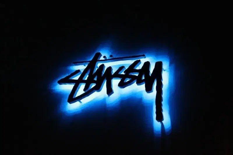 STUSSY ベーシック 8ボール ダイス 半袖