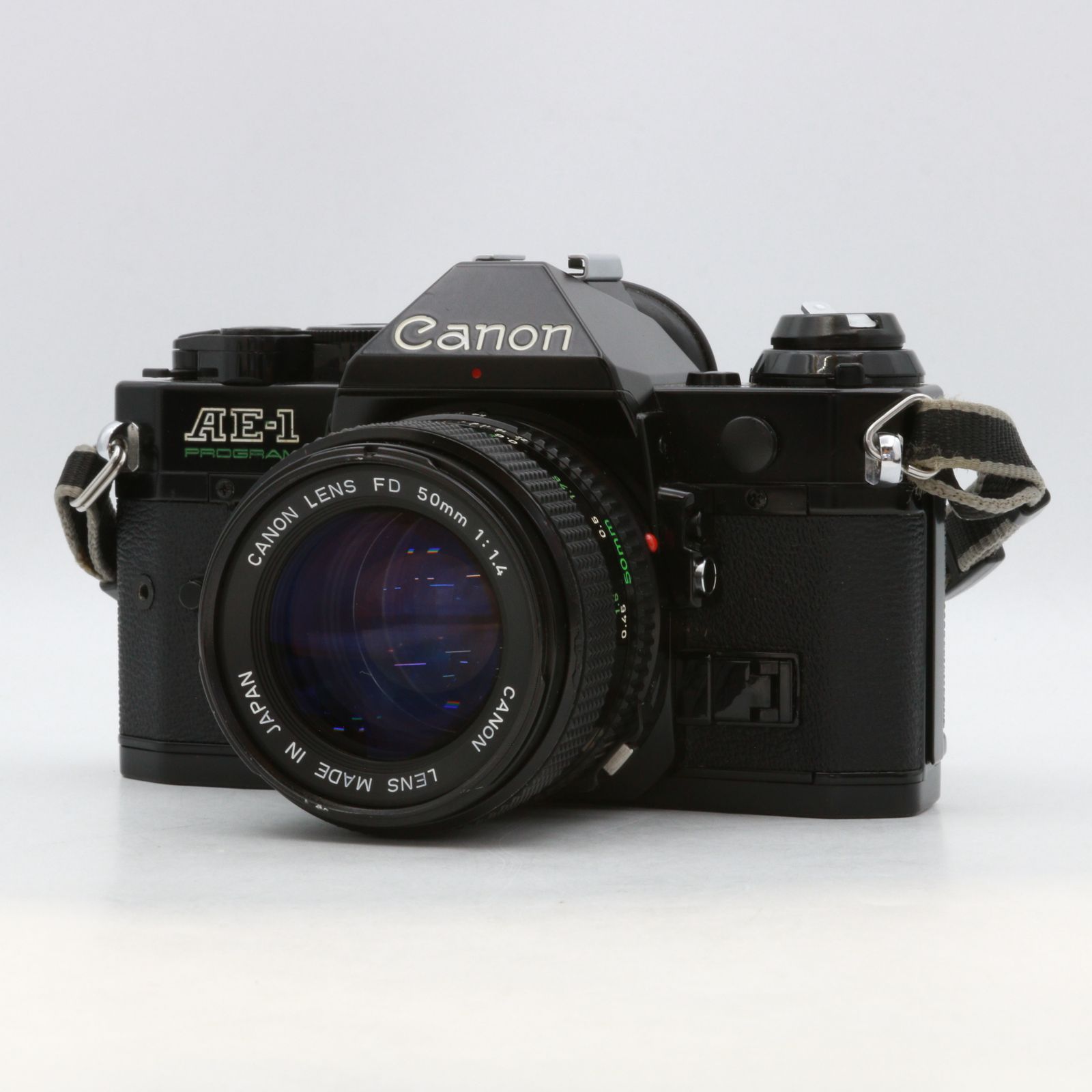 完動品】CANON AE-1 + CANON FD 50mm F1.4 フィルムカメラ 動作確認