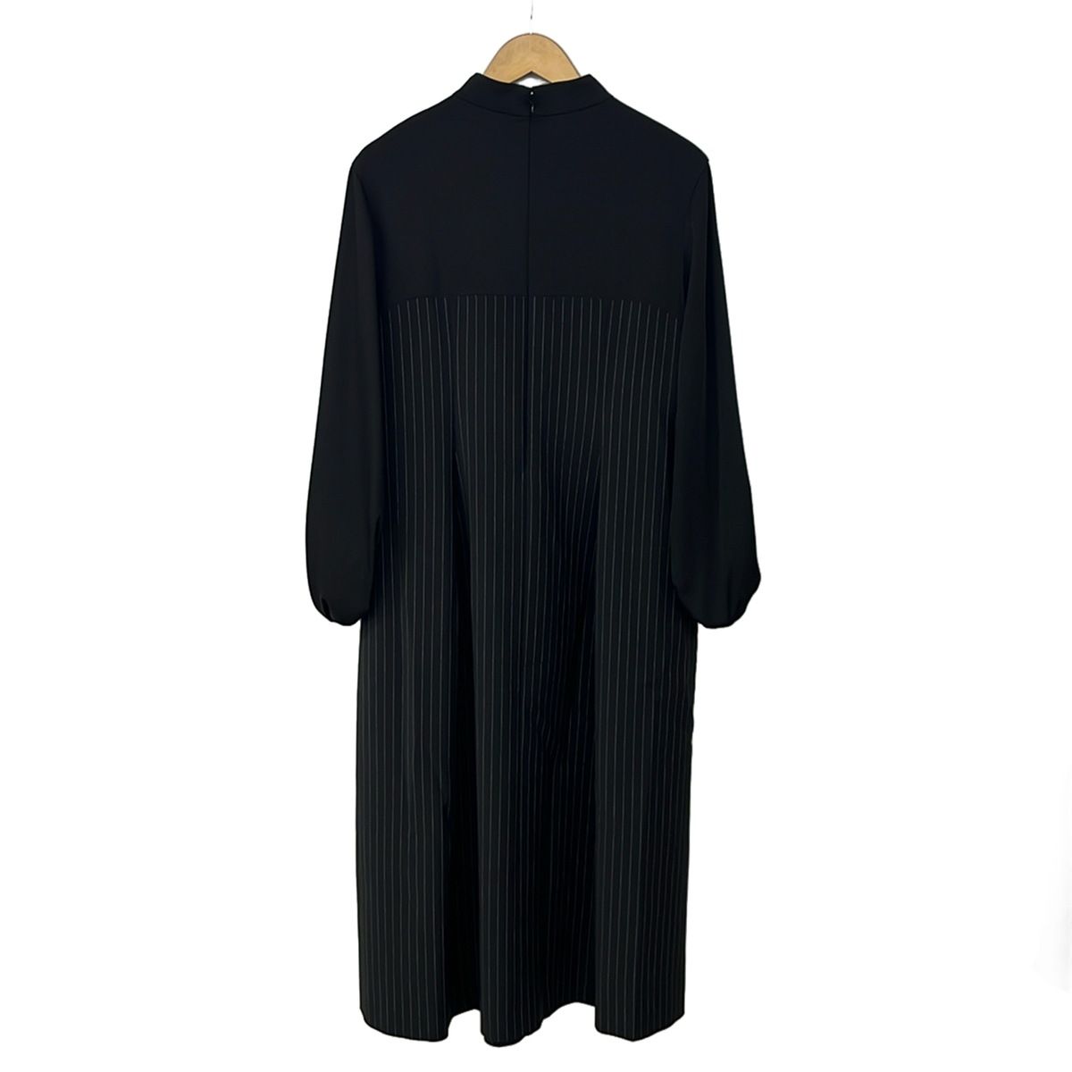 ADORE(アドーア) ワンピース サイズ38 M レディース美品 - 黒×白 長袖