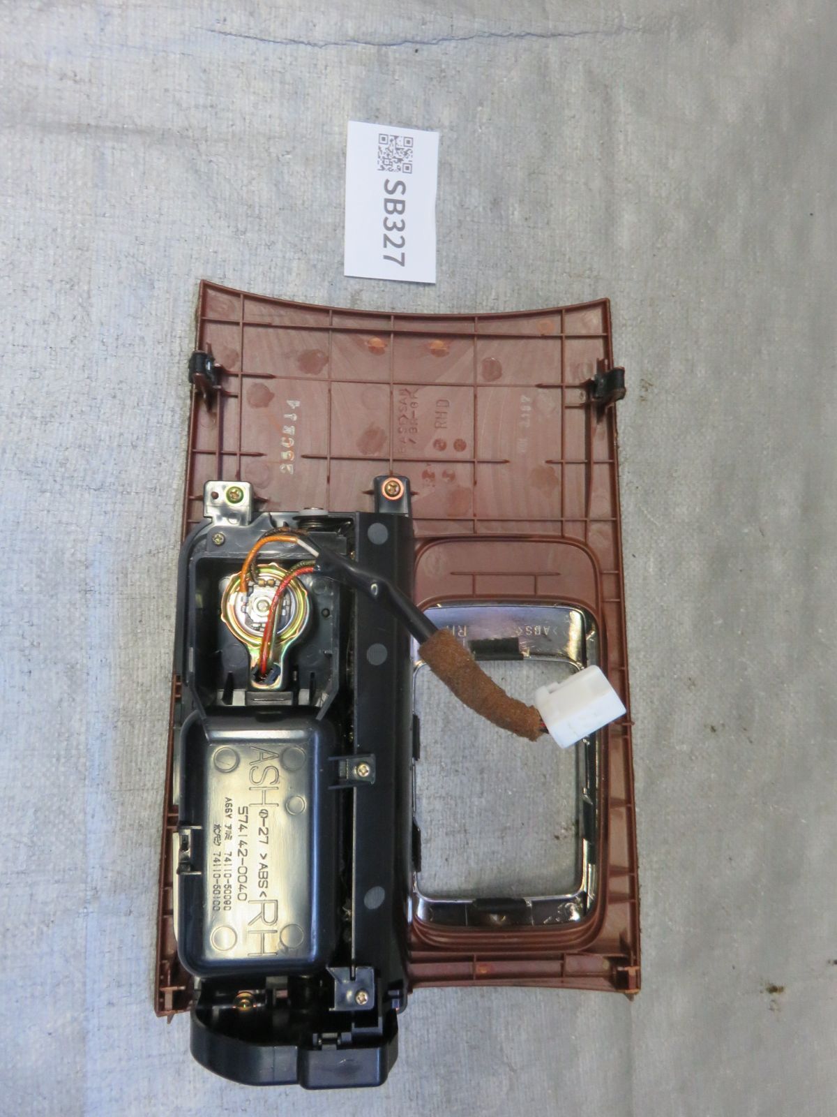 ☆SB327/トヨタ セルシオ UCF30 UCF31 後期 純正 センターコンソール