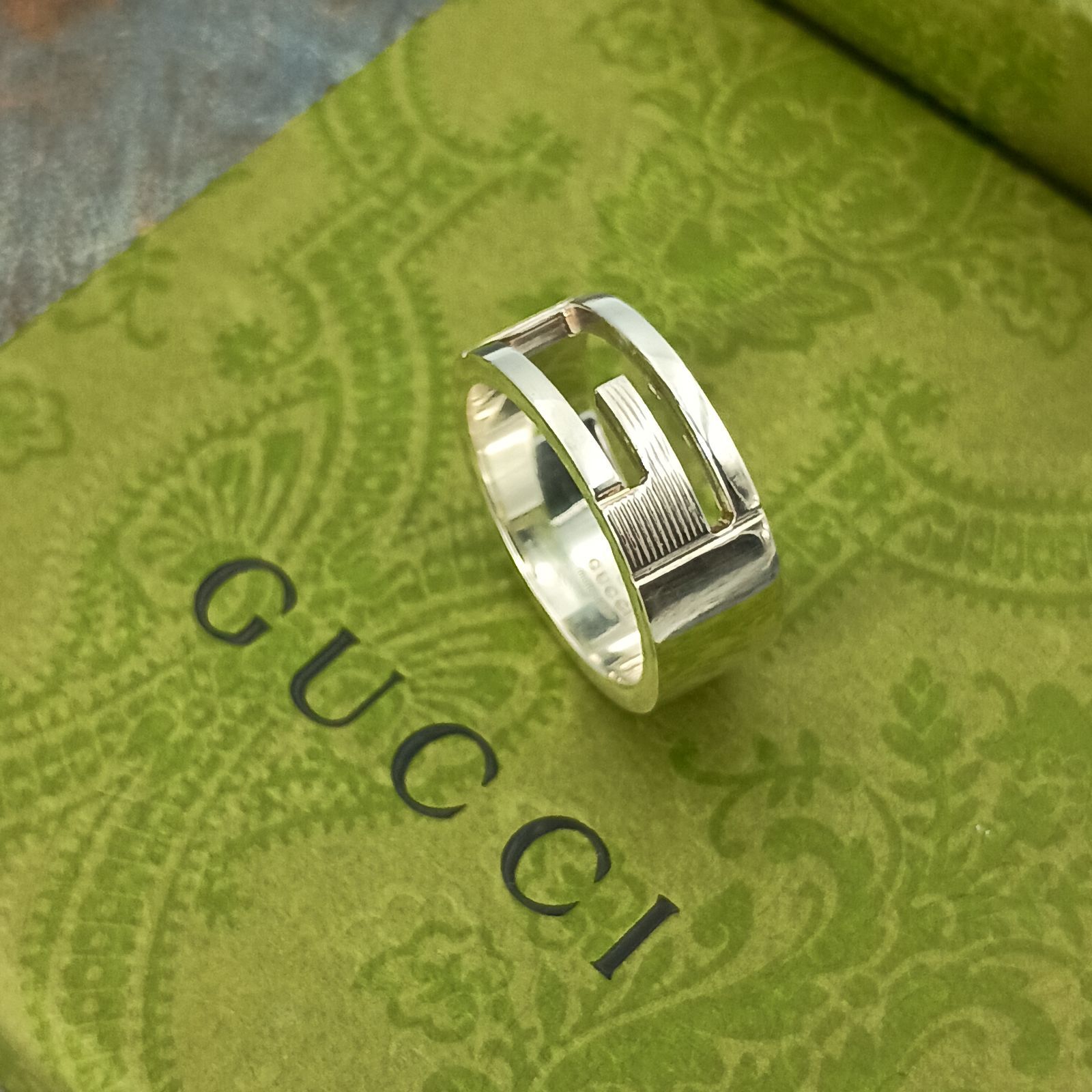 GUCCI グッチ 16号 Gカット ブランデッドG リング 指輪 表記17 メンズ