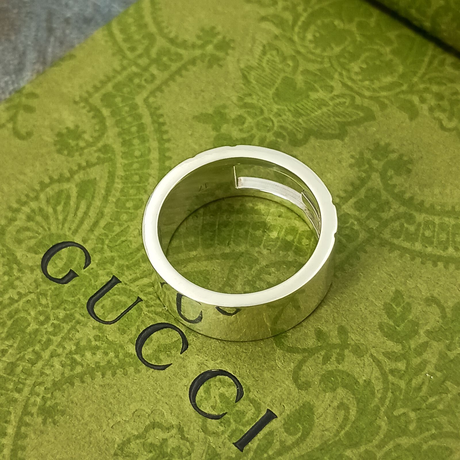GUCCI グッチ 16号 Gカット ブランデッドG リング 指輪 表記17 メンズ 