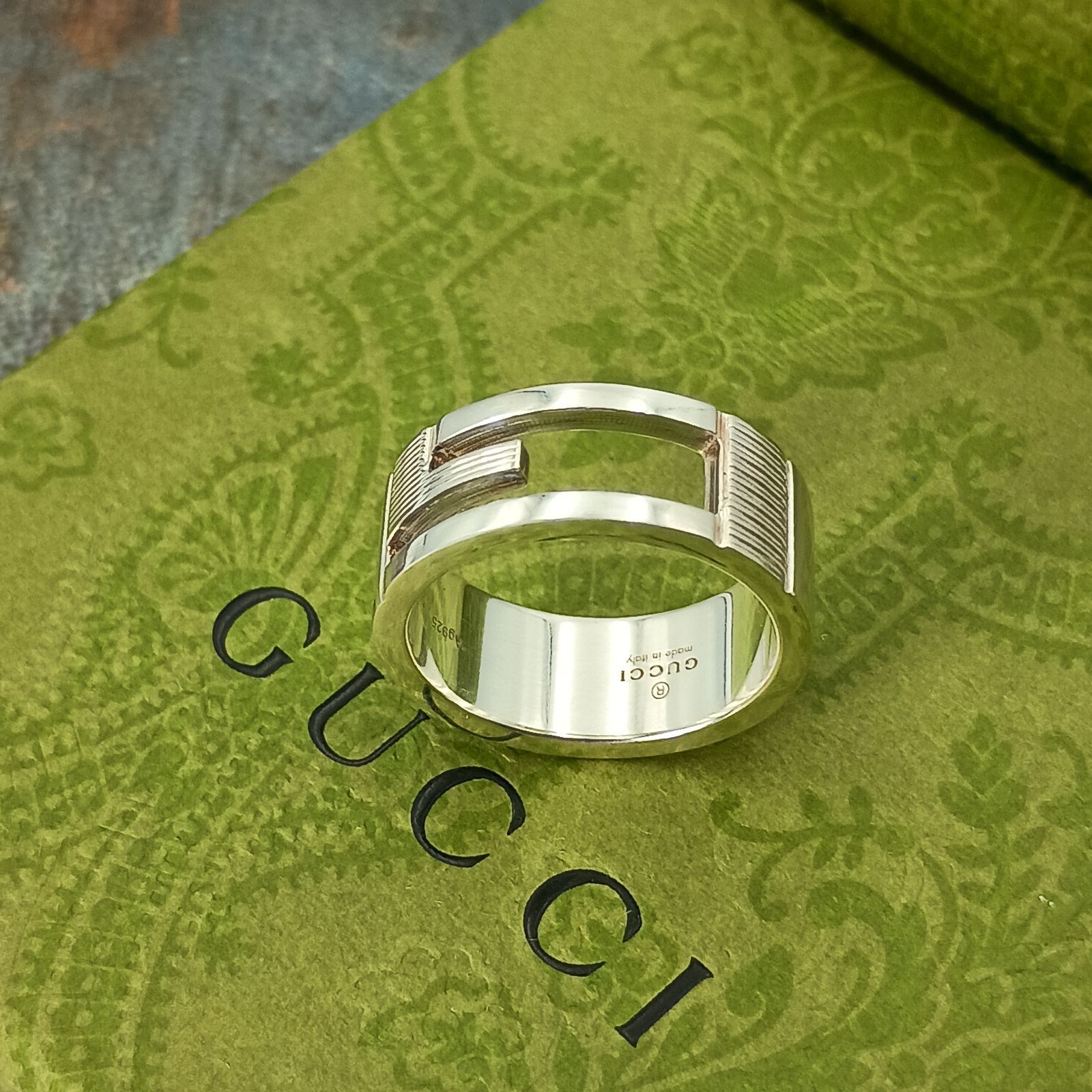 GUCCI グッチ 16号 Gカット ブランデッドG リング 指輪 表記17 メンズ GUCCI グッチ 16号 Gカット ブランデッドG リング 指輪 表記17 メンズ