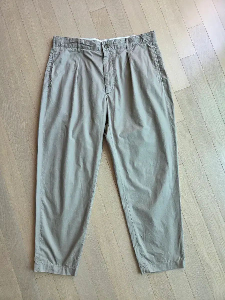 ENGINEERED GARMENTS エンジニアードガーメンツ カラーパンツ 出品