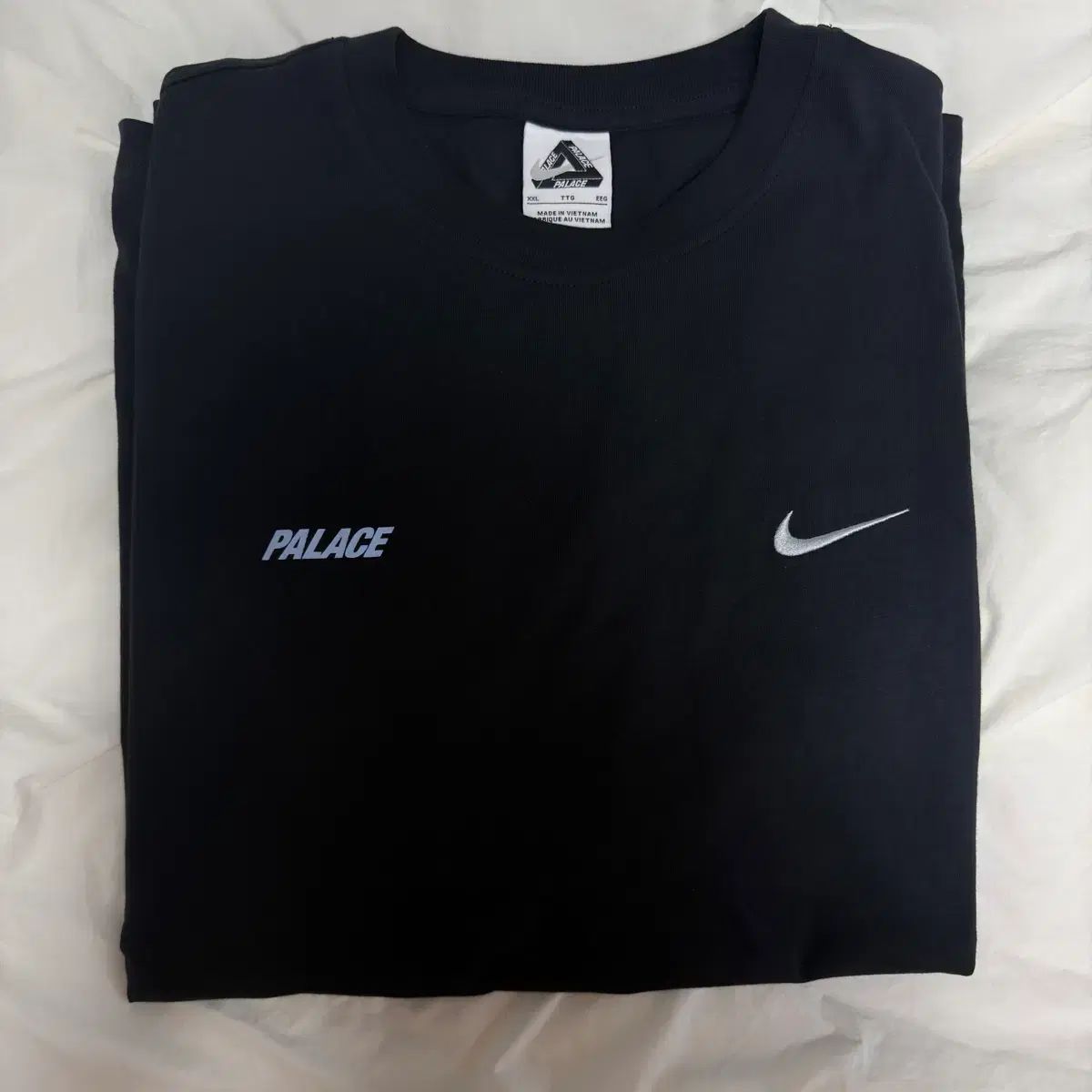 XXL NIKE PALACE 半袖 - メルカリ