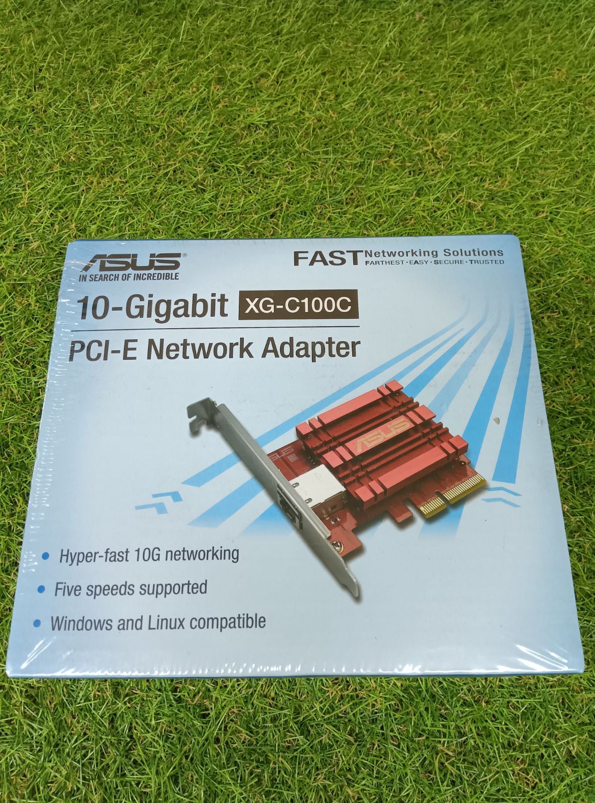 未使用品　ASUS　ネットワークアダプター　XG-C100C
