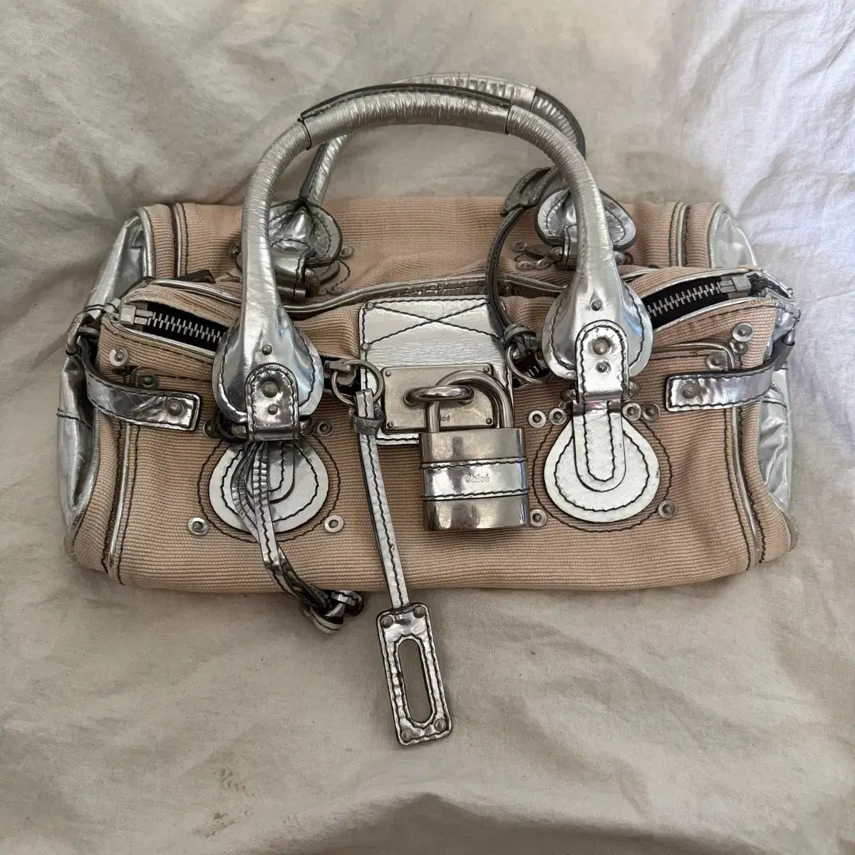 Chloe パディントンアイボリー