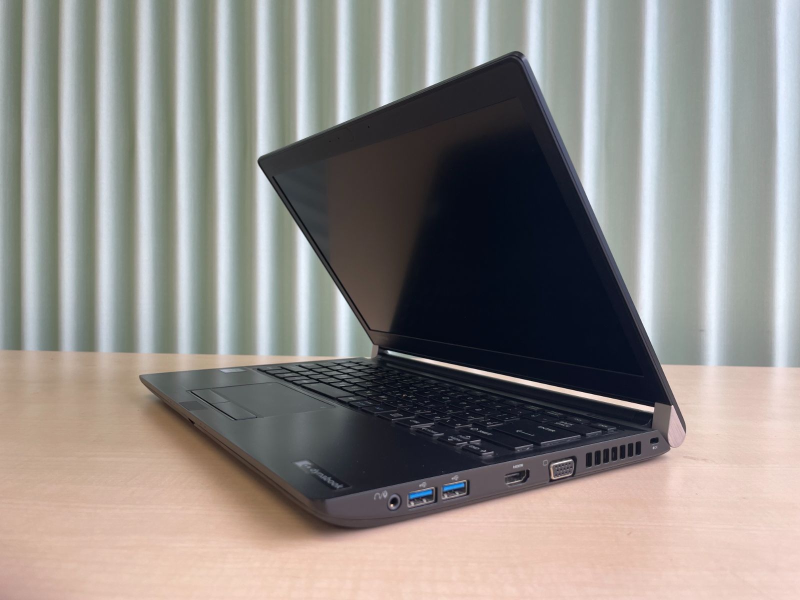 第7世代Core i5・軽量モバイル・即使用OK】dynabook R73/M メモリ8GB