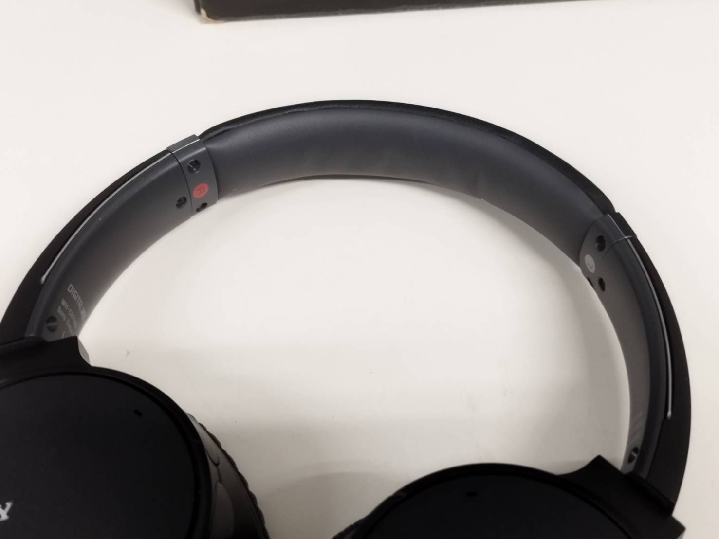 良品】SONY WH-CH700N ワイヤレスヘッドホン/ブラック - メルカリ