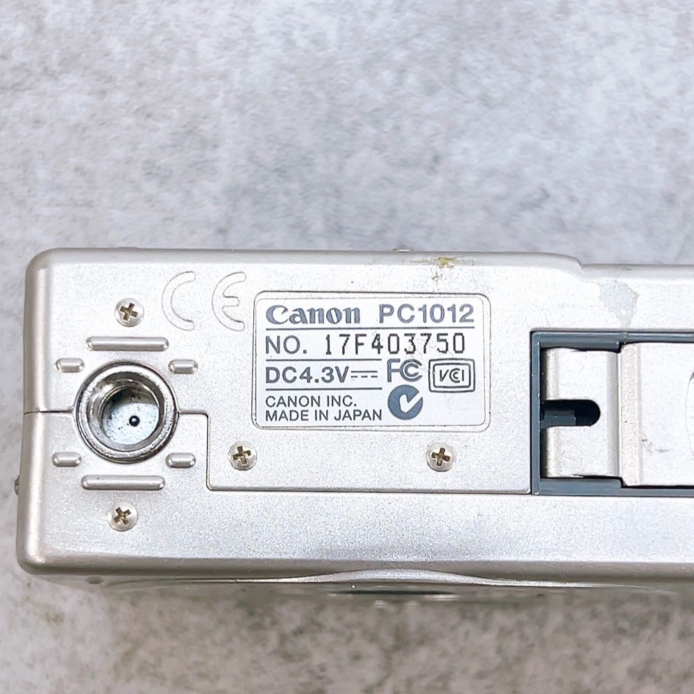 H-1394 Canon IXY DIGITAL 200 PC1012 シルバー ジャンク品 コンパクト