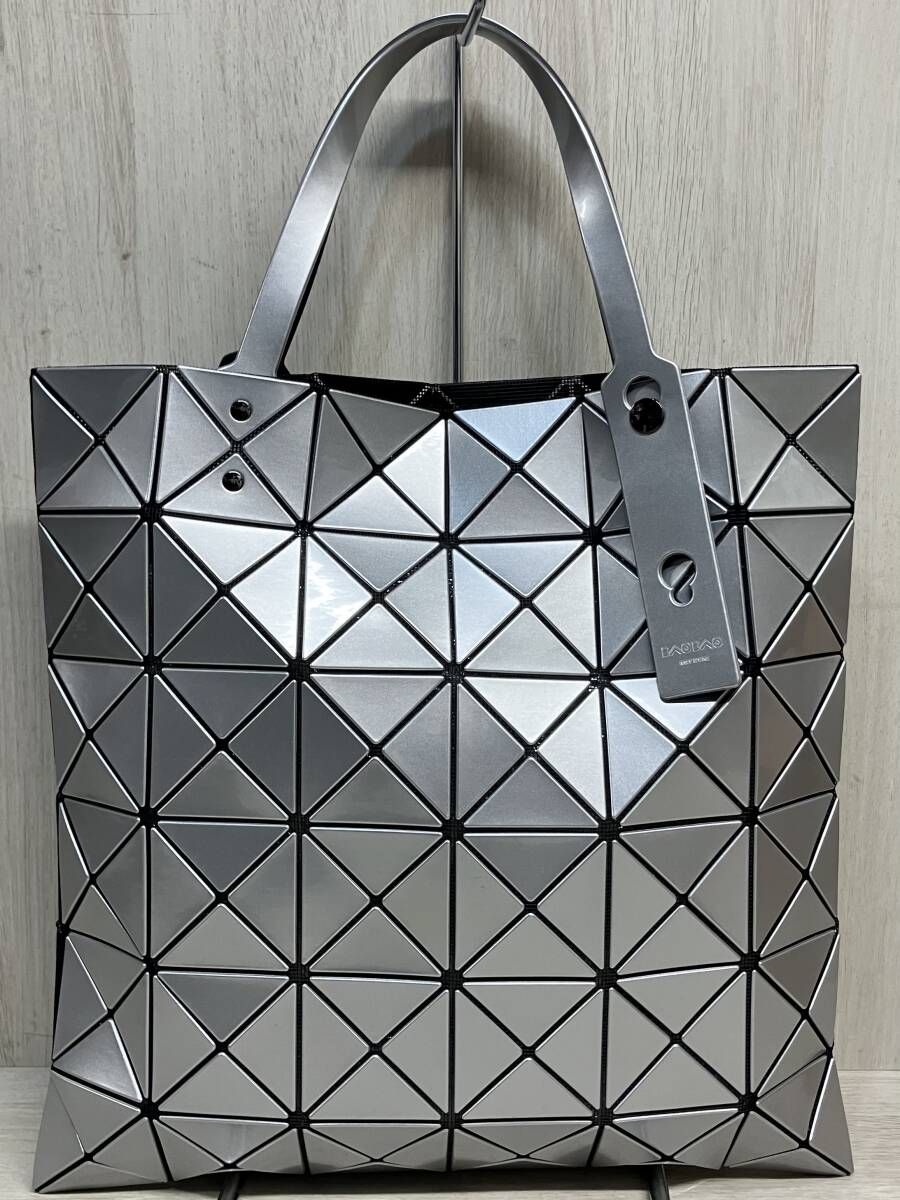 BAO BAO ISSEY MIYAKE BB91-AG053 トートバッグ バオバオ イッセイミヤケ かばん 鞄 日本製 シルバー スクエア レディース