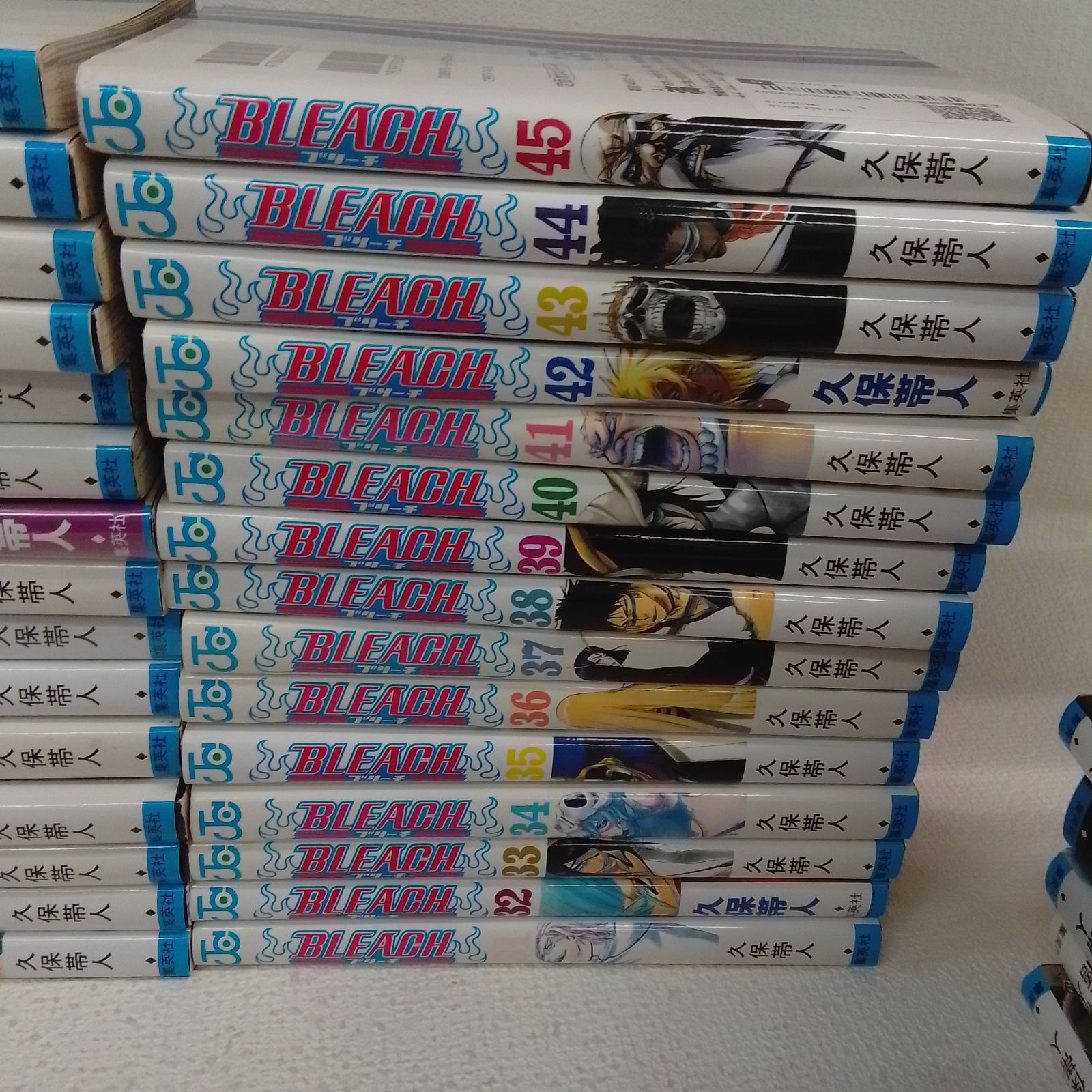 ☆②【未開封あり】BLEACH ブリーチ 1～74巻 コミック全巻＋関連本5冊