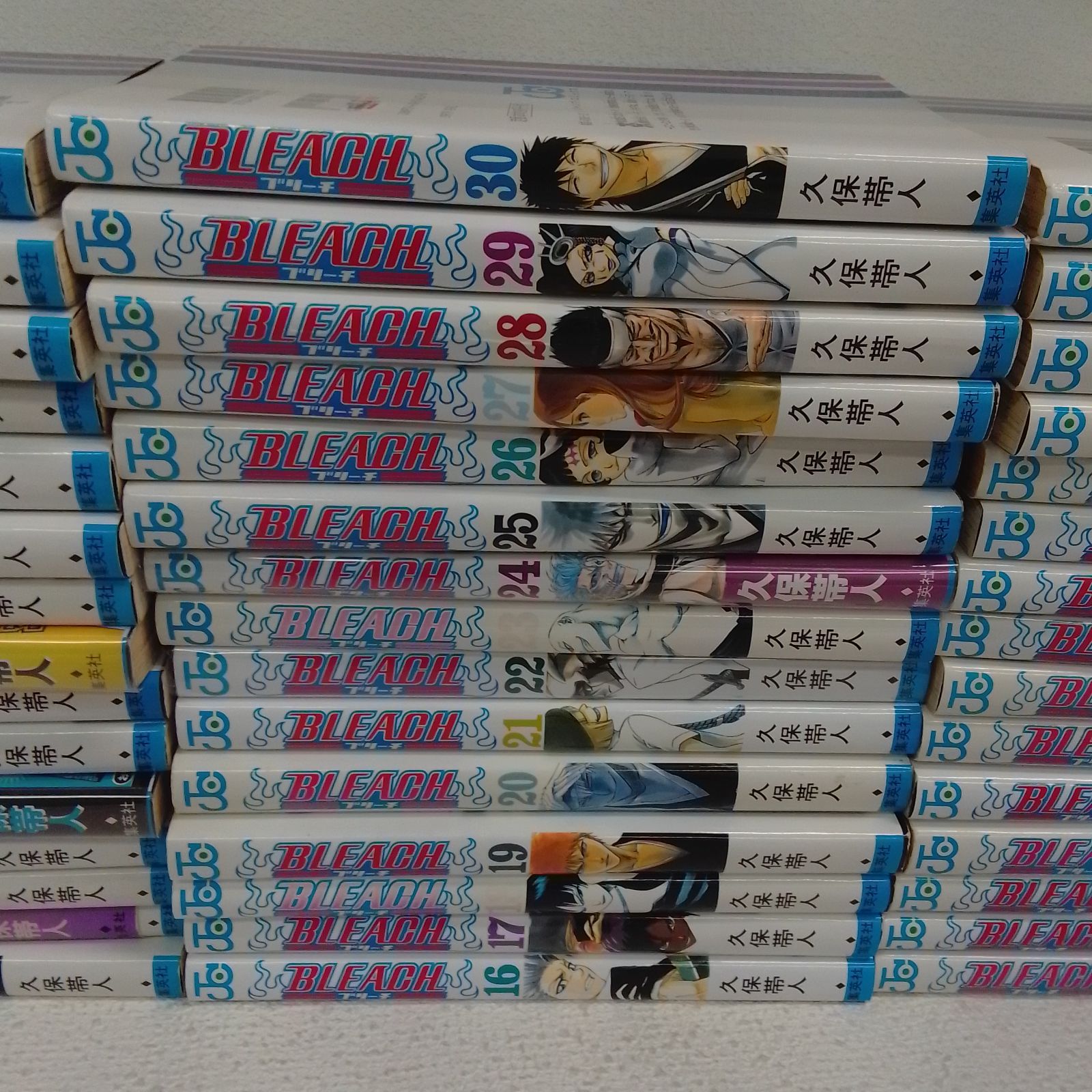 ☆②【未開封あり】BLEACH ブリーチ 1～74巻 コミック全巻＋関連本5冊