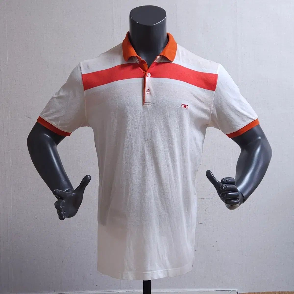 FERRAGAMO フェラガモ 半袖Tシャツ 105