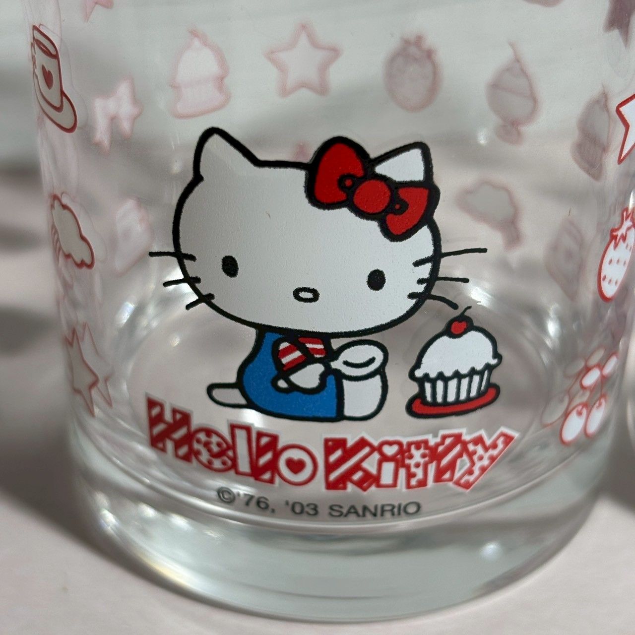 サンリオ sanrio ハローキティ ペアグラス 缶 箱付き 新品未使用 2003 
