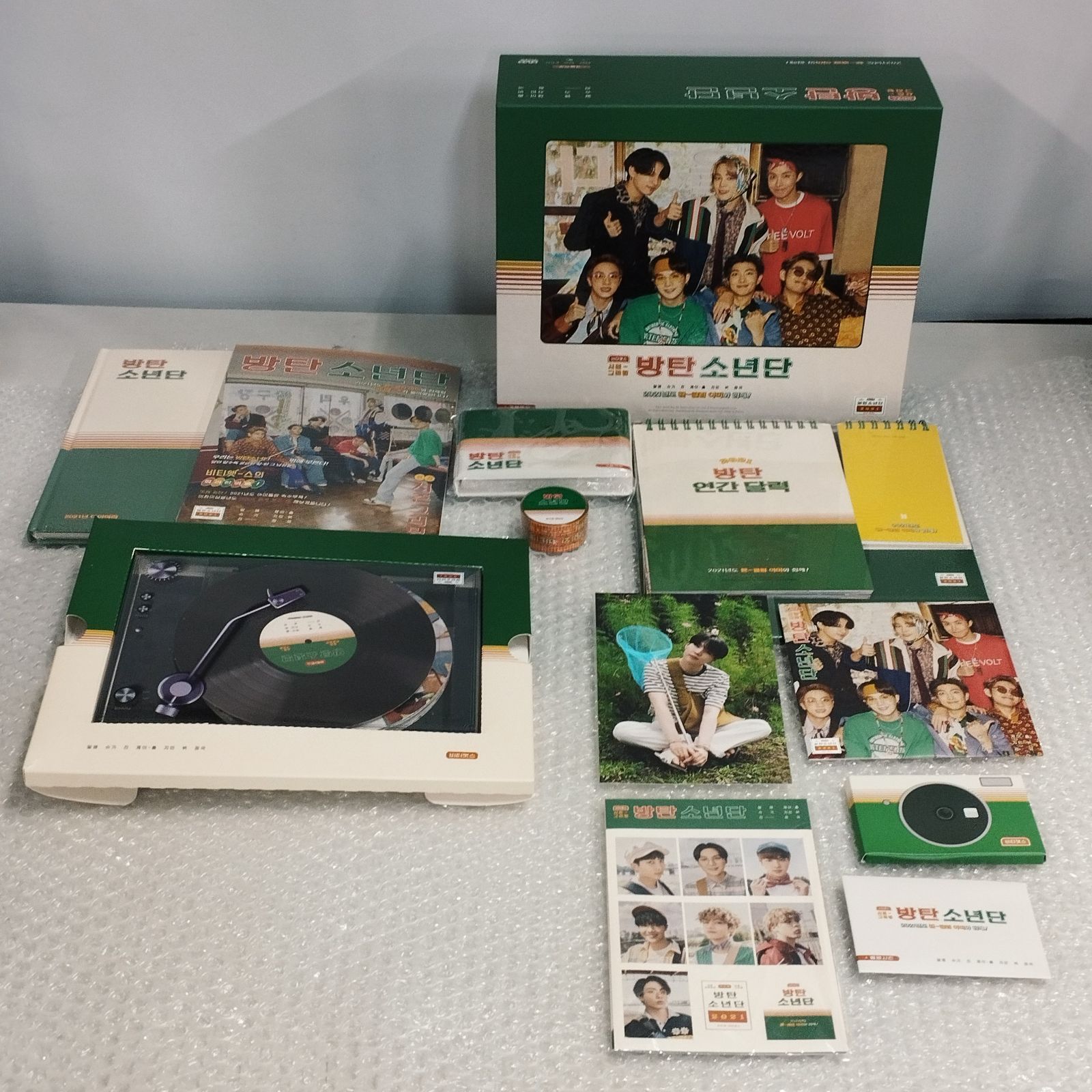 D22867】（未使用品）BTS 2021 SEASON'S GREETINGS シーグリ - メルカリ