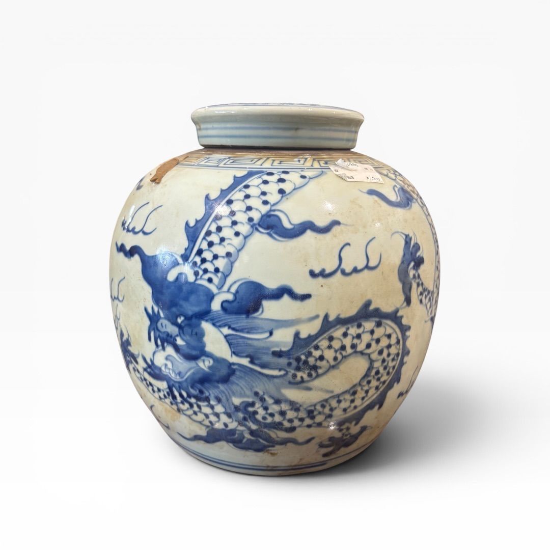 青花龍紋茶壷 景徳鎮 陶器製 装飾品 美術品 時代物 中国美術 インテリア 骨董