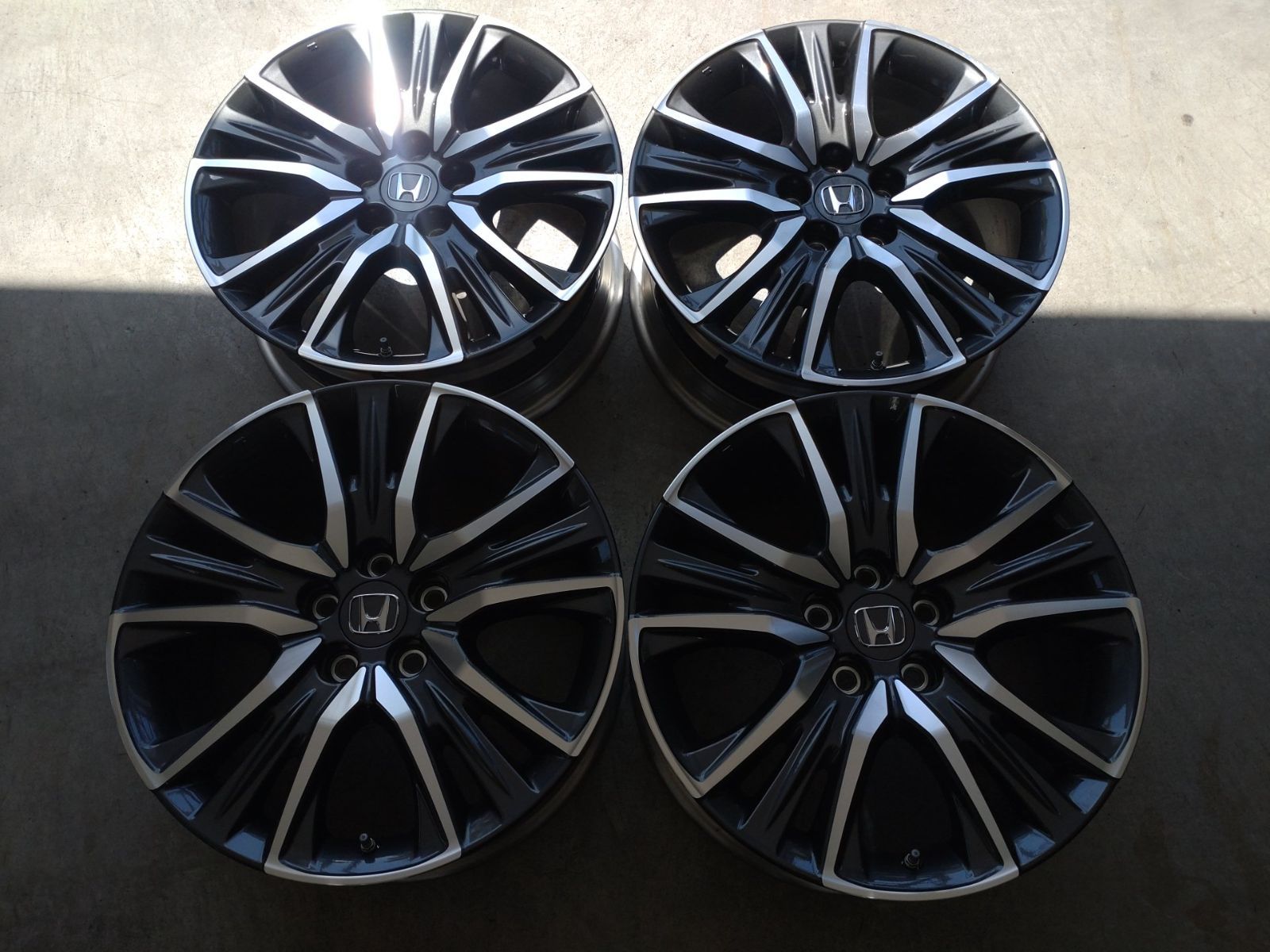 美品♪】HONDA ホンダ レジェンド KC2 Hybrid EX 後期 純正 中古 