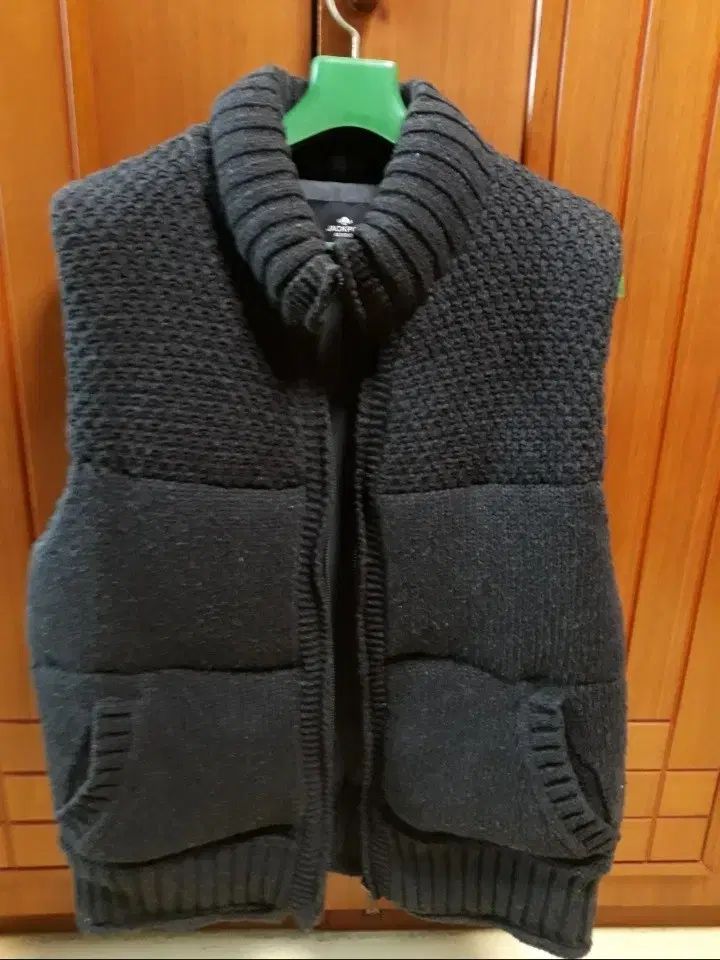 M ニット ベスト