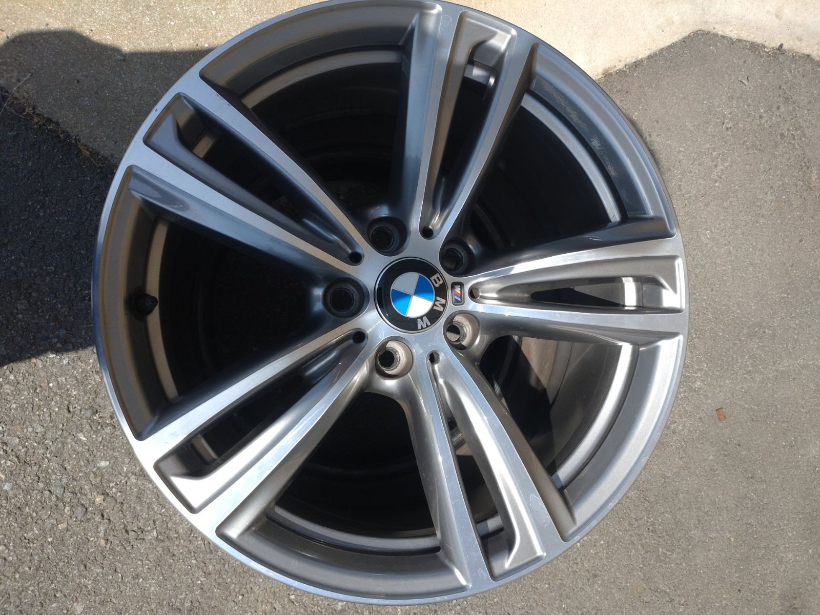 【ダブルスポーク442M】BMW F30 3/4シリーズ Mスポーツ 純正 19インチ 8.5J +47 PCD 120-5H 1本のみ リア 中古②
