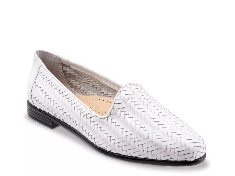 トロッターズ レディース シューズ スリッポン・ローファー Trotters Liz III Loafer White ホワイト