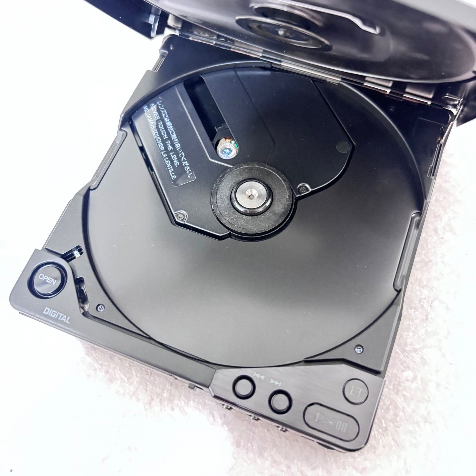 □【外観美品】 Discman ディスクマン D-250 CDプレーヤー SONY ソニー