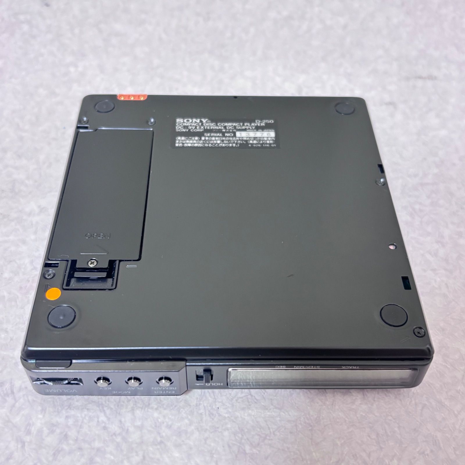 □【外観美品】 Discman ディスクマン D-250 CDプレーヤー SONY ソニー