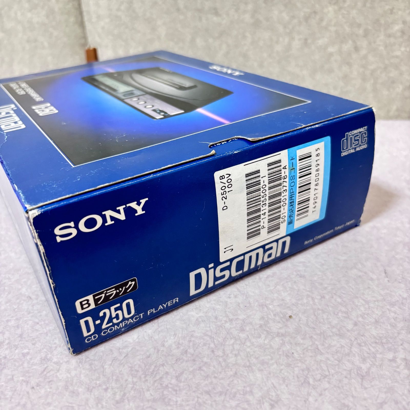 ジャンク SONY D-250 Discman ディスクマン CDプレーヤー □【外観美品】 Discman ディスクマン D-250 CDプレーヤー SONY ソニー
