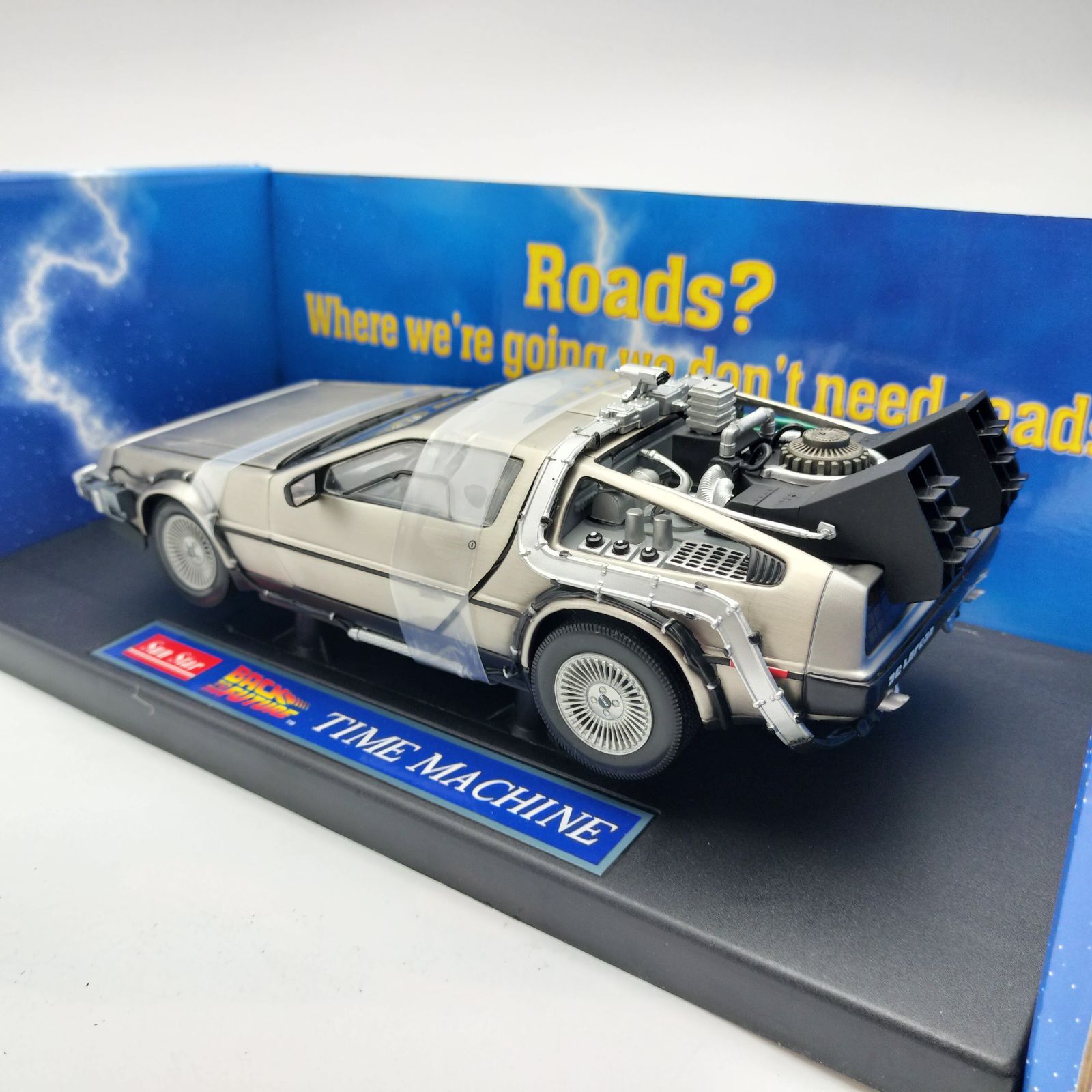 未開封テープ付】Sun Star 1/18 バック・トゥ・ザ・フューチャー 未開封テープ付】Sun Star 1/18 バック・トゥ・ザ・フューチャー