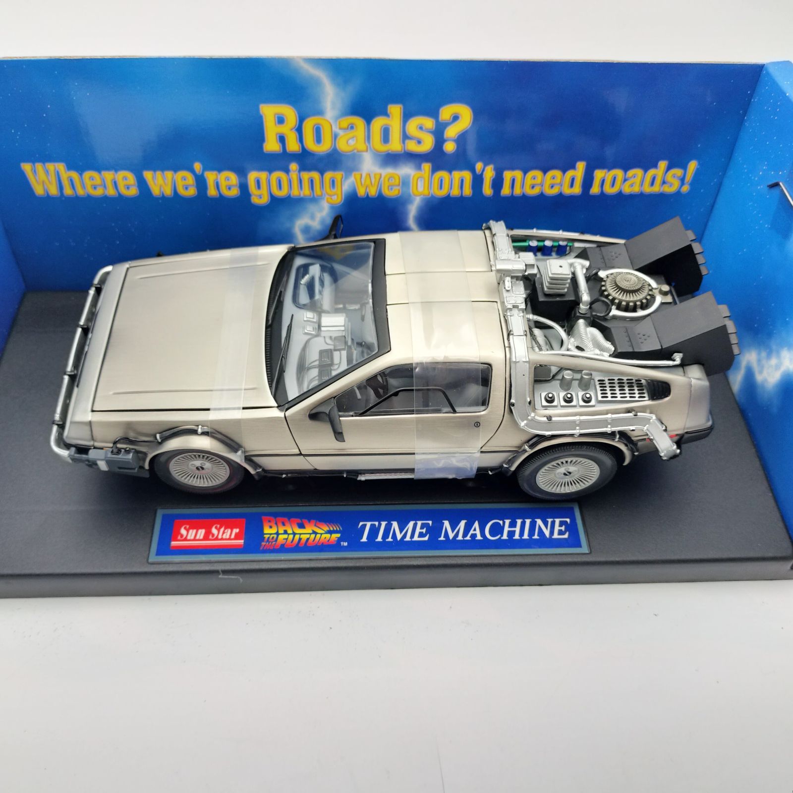 Sun Star 1/18 デロリアン タイムマシン ダイキャストミニカー 未開封テープ付】Sun Star 1/18 バック・トゥ・ザ・フューチャー