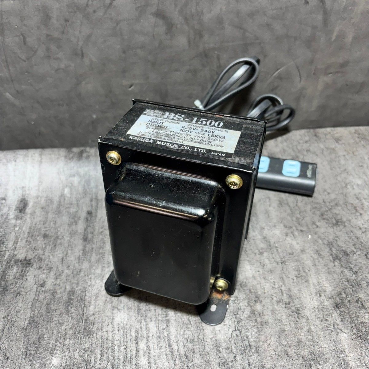 ◆春日無線 変圧器 BS-1500 【中古】 【市川行徳店】