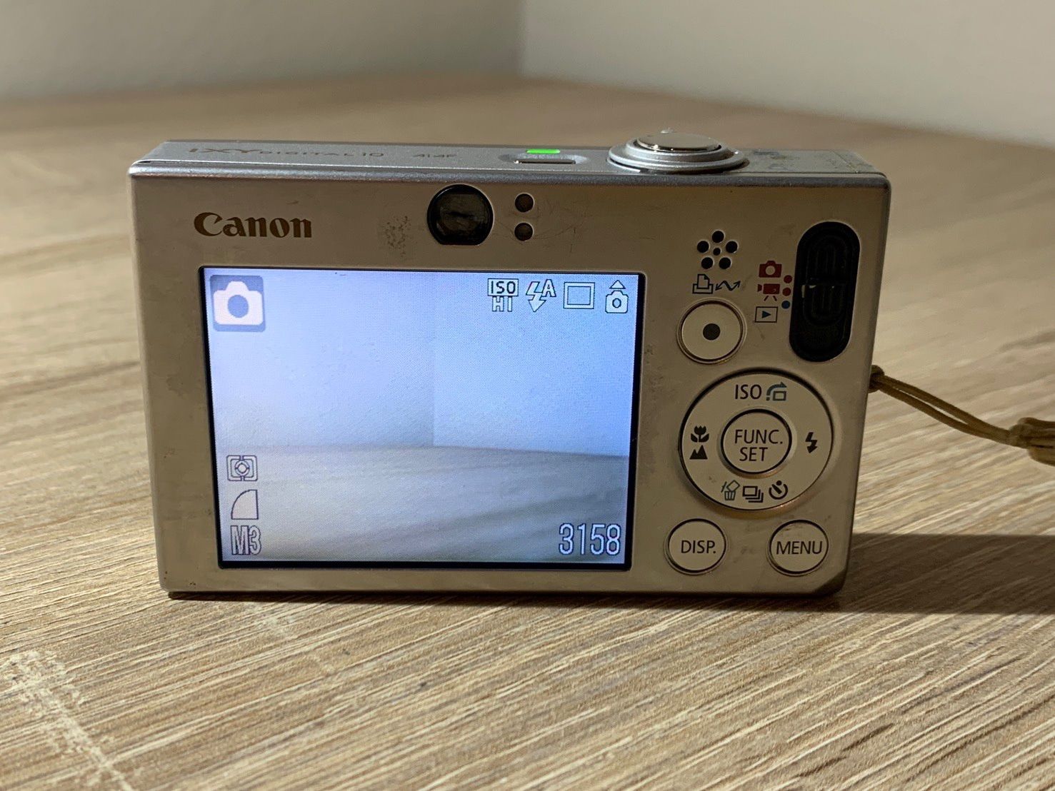0812 Canon IXY DIGITAL 10 シルバー デジカメ 動作確認済み 【ネ