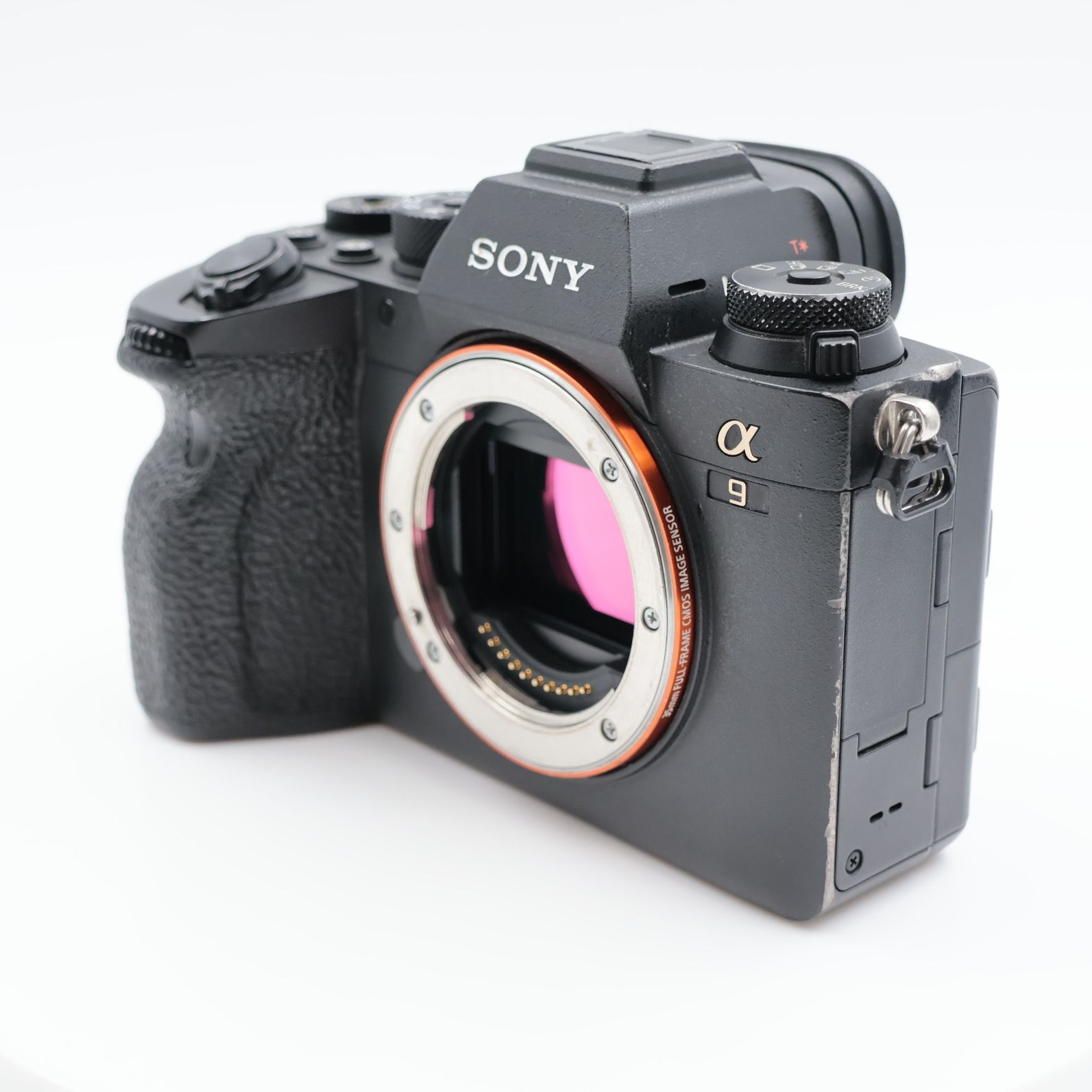 SONY ILCE-9M2 ミラーレスカメラ α9Ⅱ SONY α9Ⅱ(ILCE-9M2)｜撮影機材レンタルからEDIT・MA作業まで24時間