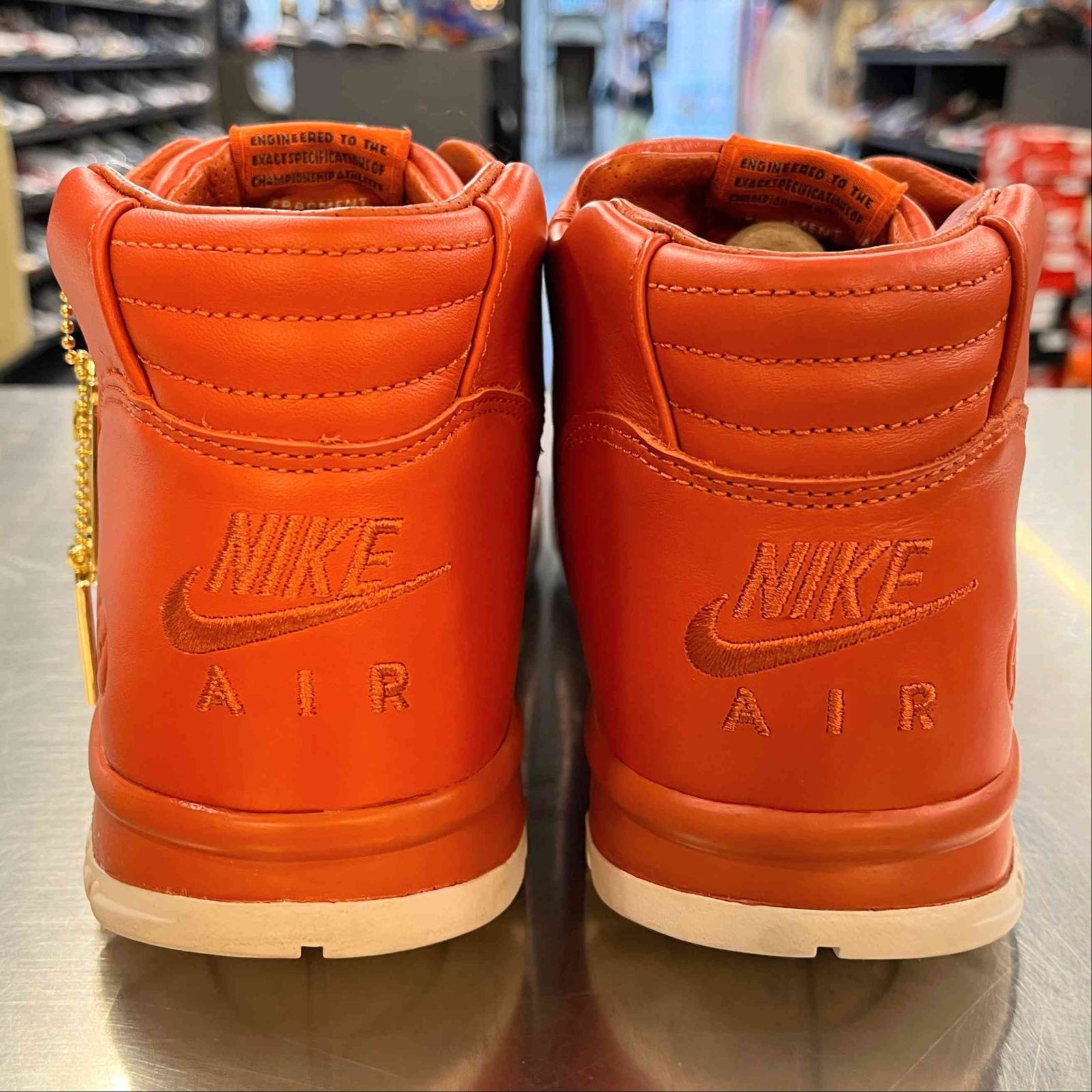 US10】 NIKE AIR TRAINER 1 MID SP / FRAGMENT 806942-881 【中古】 箱