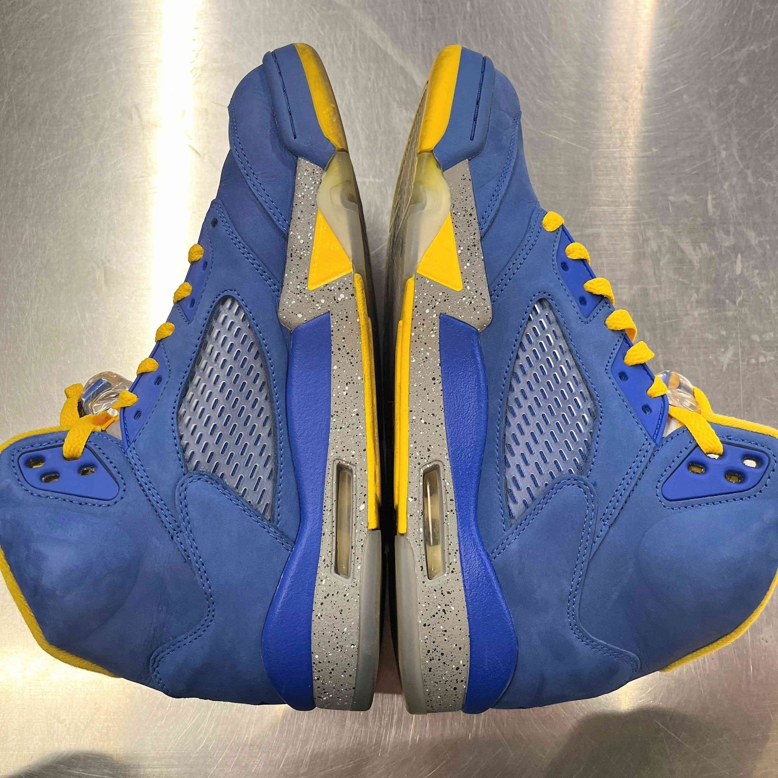 US9】 AIR JORDAN 5 RETRO LANEY JSP CD2720-400 【中古】 箱有 - メルカリ