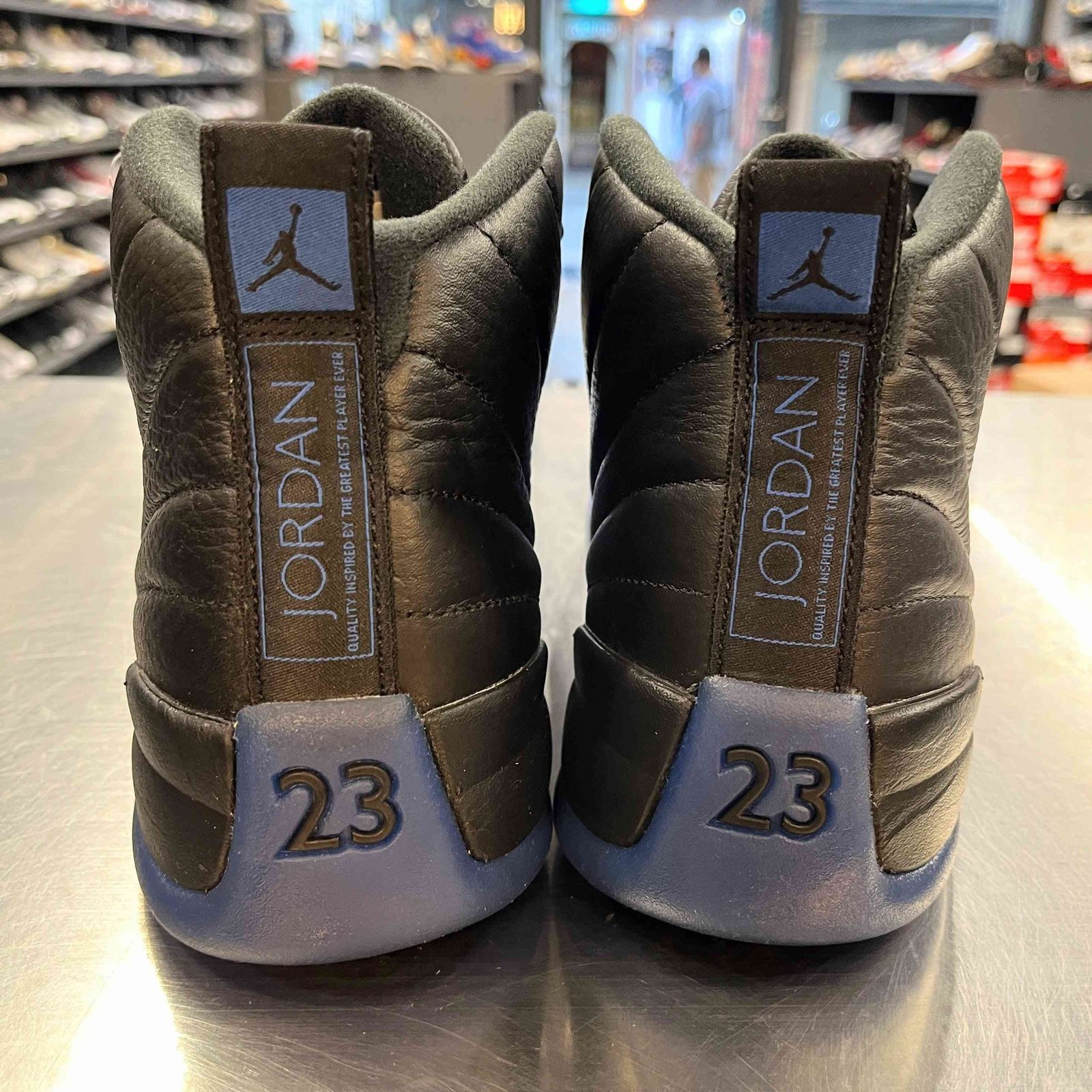 US9.5】 AIR JORDAN 12 RETRO 130690-014 【中古】 箱有 - メルカリ