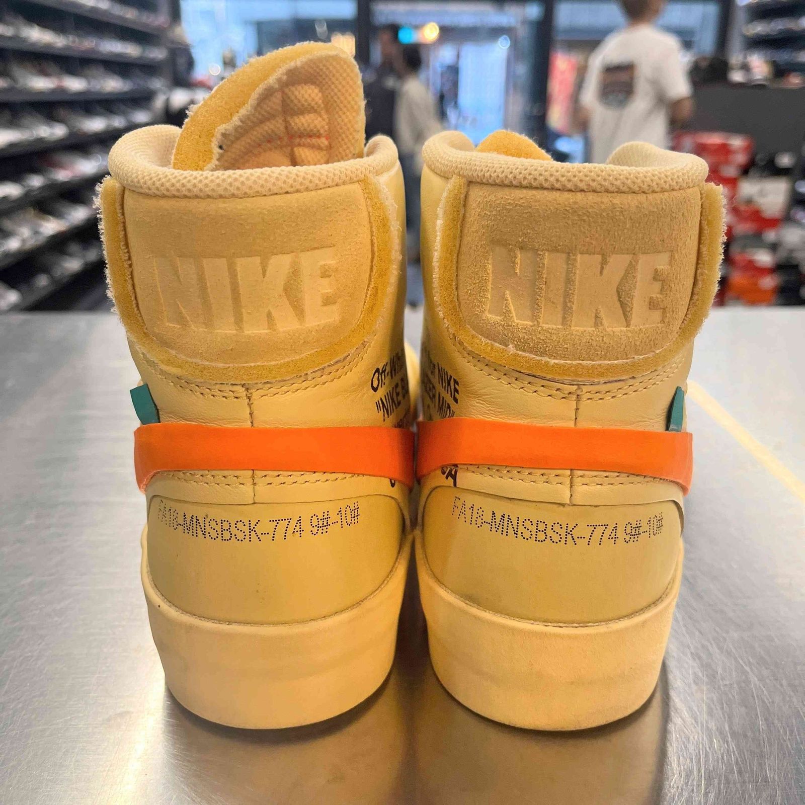 US9】 NIKE THE 10 : NIKE BLAZER MID OFF WHITE AA3832-700 【中古 