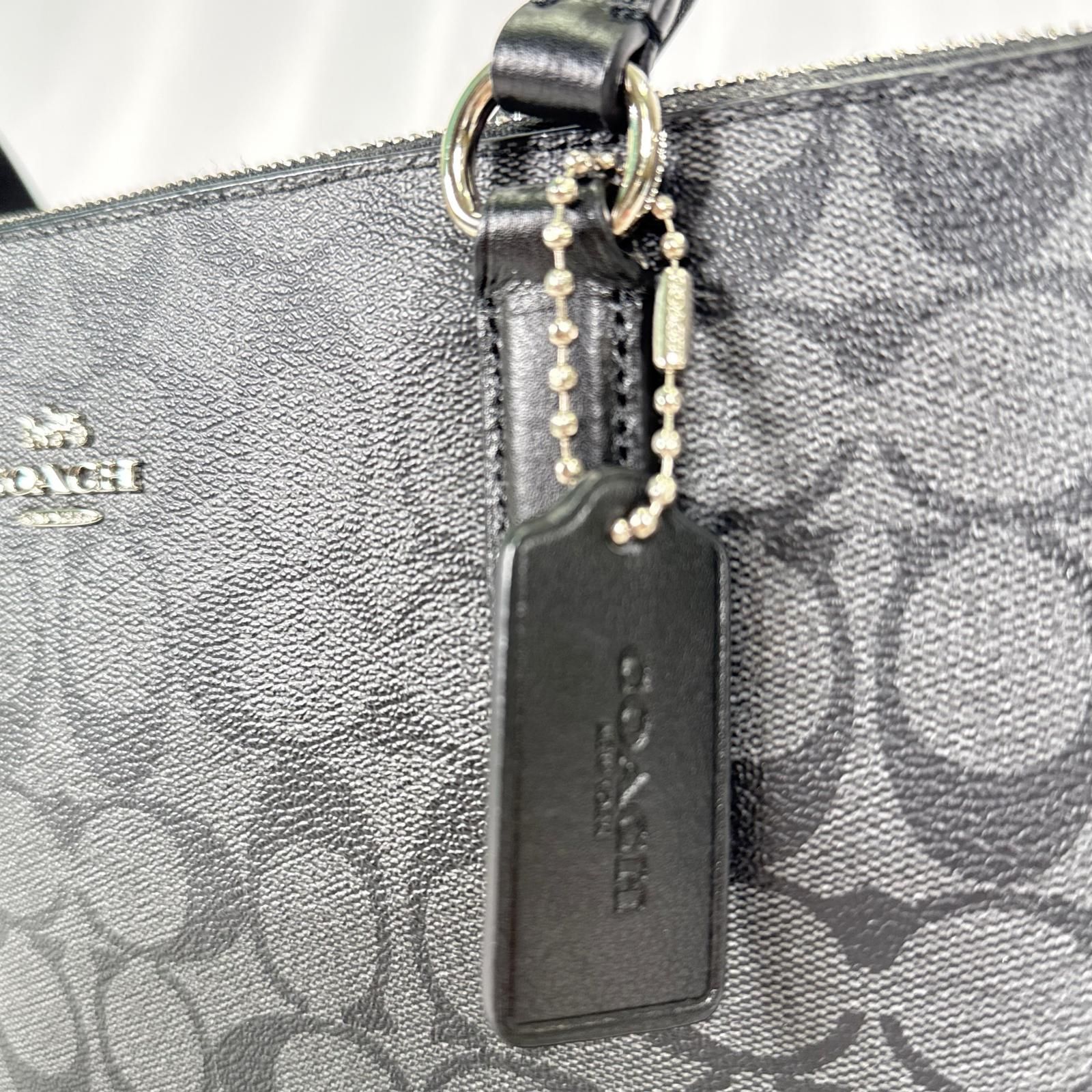 COACH ロゴトートバッグ グレー/ブラック最終値下げ❗️ COACH コーチ トートバッグ ブラック グレー レザー シグネチャー