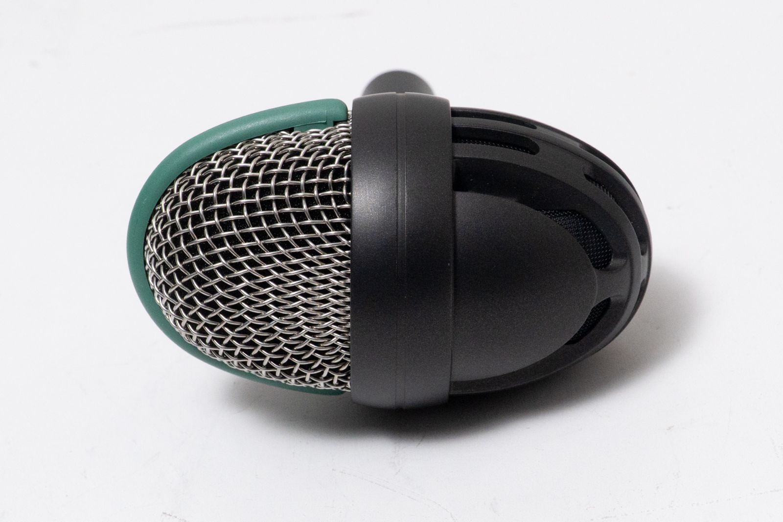 used】AKG / D112【GIB横浜】ダイナミックマイク - メルカリ